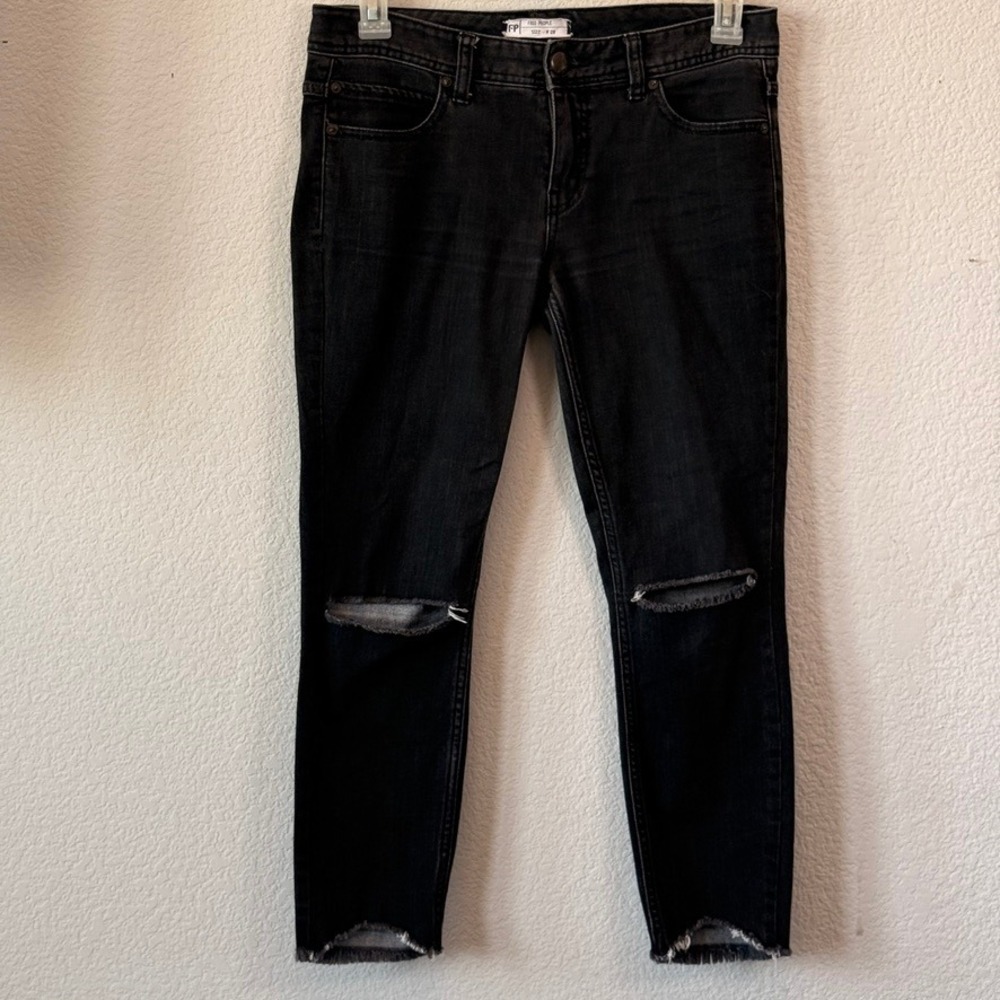 Free People Distressed Skinny Jeans Womens 28 Black Ripped Knee Raw Hem